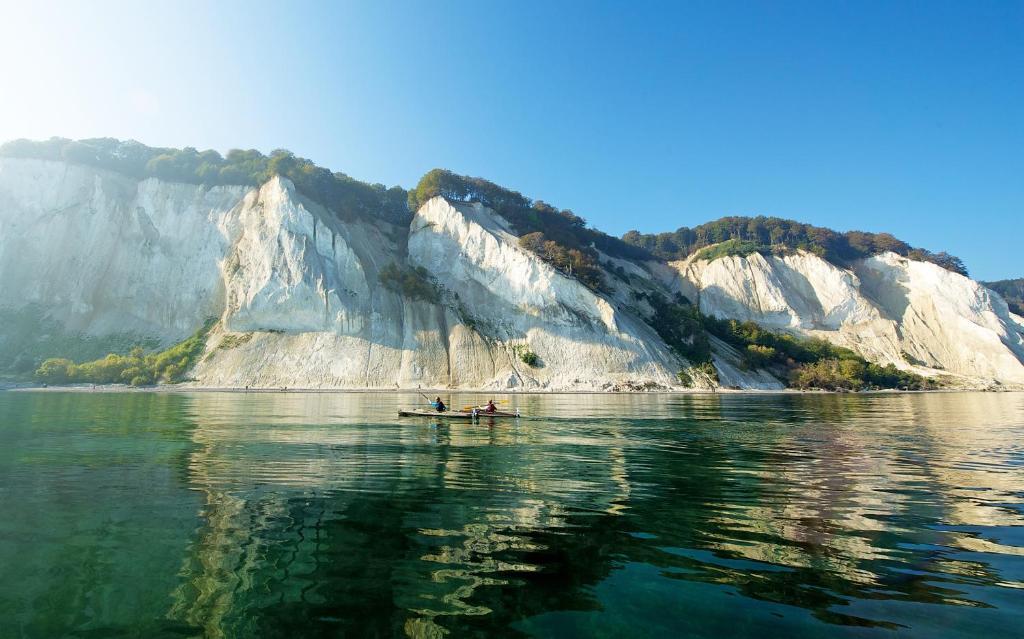 Tiendegaarden Mons Klint Bed & Breakfast Borre ภายนอก รูปภาพ